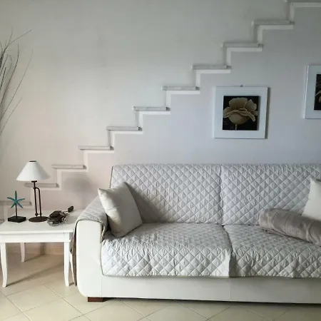 Freja Apartment SantʼAntìoco